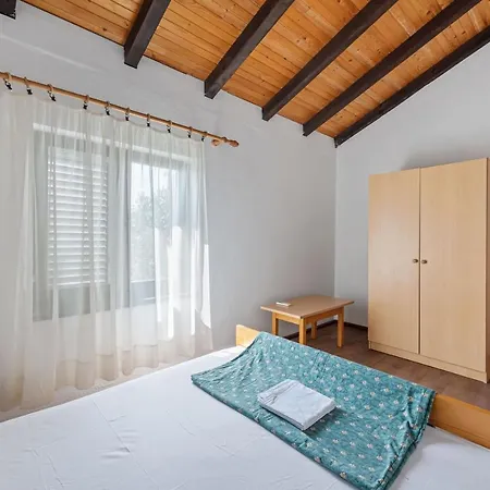 Aparthotel Danica 3*