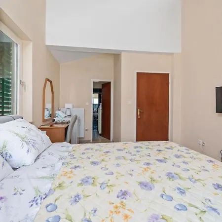 Danica 3* Dobropoljana