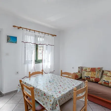 Danica Hotel apartamentowy Dobropoljana