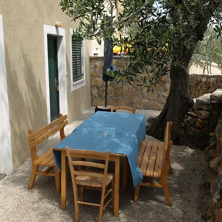 Hotel apartamentowy Danica Dobropoljana