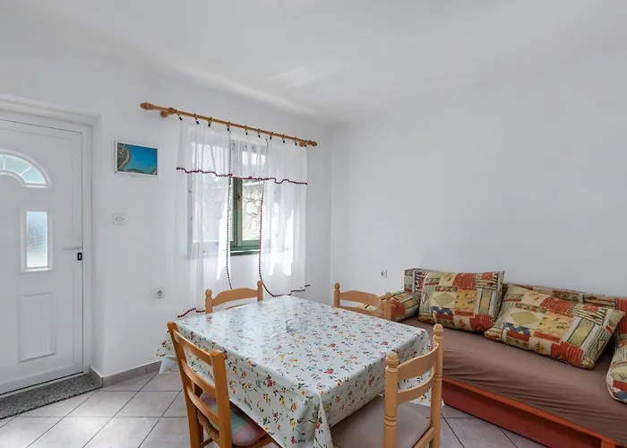 Danica Aparthotel Dobropoljana