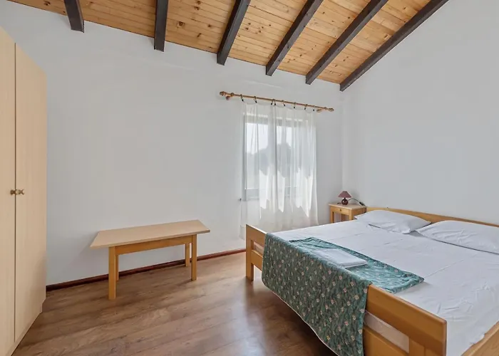 Aparthotel Danica 3*