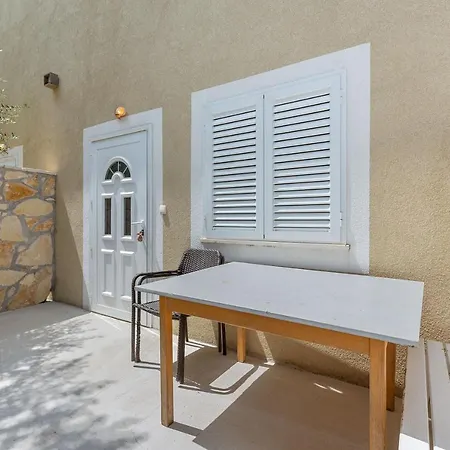 Aparthotel Danica 3*