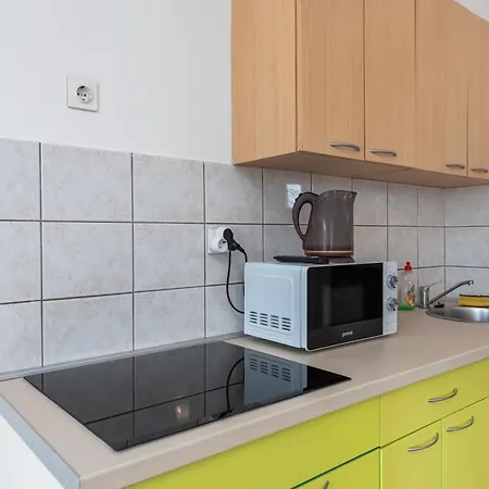 Danica Aparthotel 3*